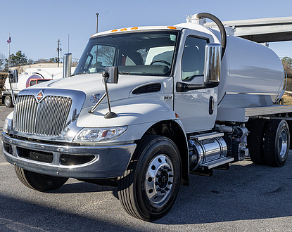 2022 International MV 171K MILES NEW 2500 GAL STEEL NEW JUROP