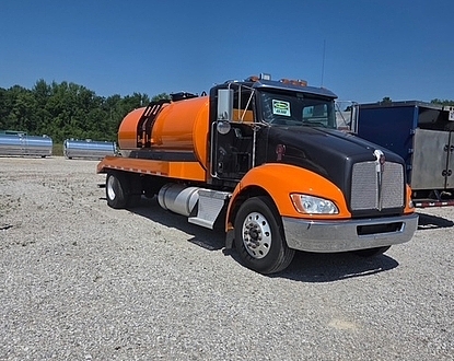 2019 Kenworth T370 PX9!300HP,allison NEW 2,500 gal LCM steel New masport mamba