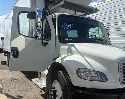 2019 Freightliner M2 117,881 Miles NEW 2500 gallon aluminum 2 compartment tank