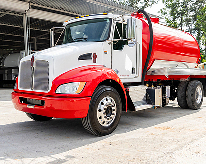 2018 Kenworth T270 under cdl! NEW 2500 GAL STEEL VACUUM TANK