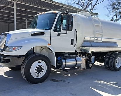 2018 International 4300