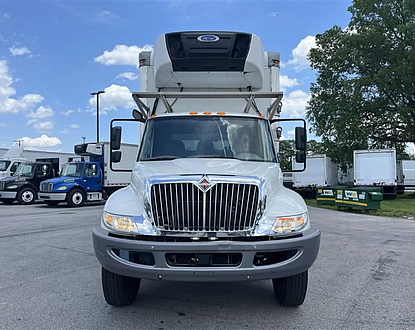 2018 International non cdl NEW 2500 gal steel new pump