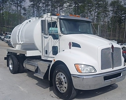 2019 Kenworth T370 NEW 2500 gal Steel New NVE 607