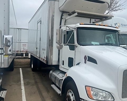 2019 Kenworth T270 under cdl NEW 2500 gallon steel vacuum tank