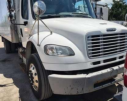 2019 Freightliner M2 non cdl cummins new 2,500 gal steel universal