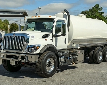 2027 International HV,Cummins NEW 4,000 gal steel vacuum tank NEW NVE 4310 blower 940 CFM