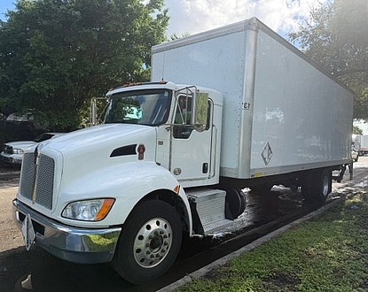 2021 Kenworth T370 33k GVW NEW 2,500 gal aluminum NEW B500 Blower