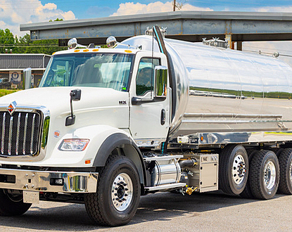 2027 International HX620 Cummins X15,Allison auto, NEW 5,000 gal vac nve 4310 blower
