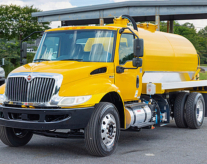 2021 International MV, NEW 2,500 gallon steel vacuum NEW Moro X3 turbo pump