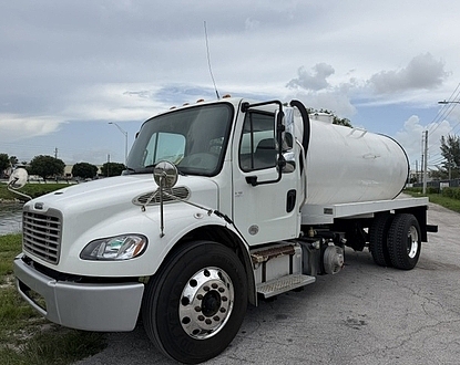2019 Freightliner M2,NEW 2,500 gal steel 5/16 thick! NEW pump