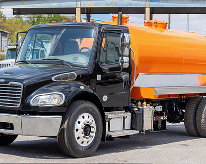 2019 Freightliner M2 NEW 2,500 gal steel vacuum tank, NEW NVE B500 Blower!