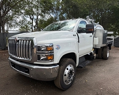 2026 International CV NEW 1,200 gal (900 waste/300 fresh) NEW NVE pump