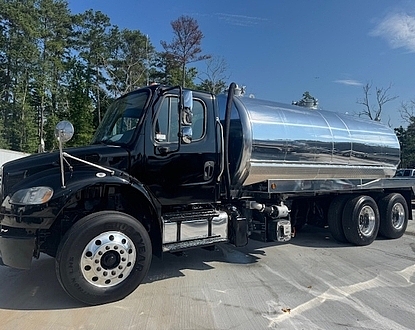 2019 Freightliner M2 Tandem,Cummins,Allison auto,NEW 3600 gal alum, NEW Pump