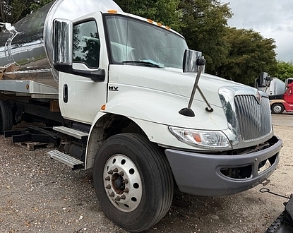 Jerry Eagle Special1!2019 International MV,Cumins NEW 2,500 gal steel $75,000