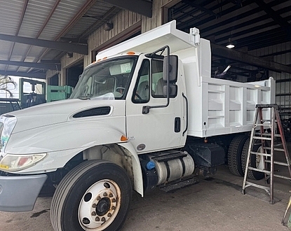 2018 INTERNATIONAL 4300,NEW 10FT DUMP BODY