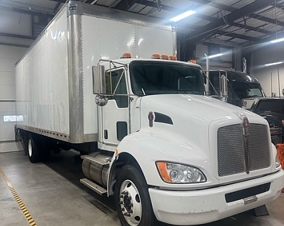 2019 Kenworth T270,UNDER CDL! NEW 2,500 gal aluminum tank