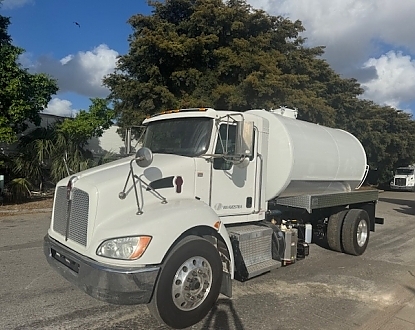 2019 Kenworth T370 NEW 2,500 gallon steel vacuum tank new pump