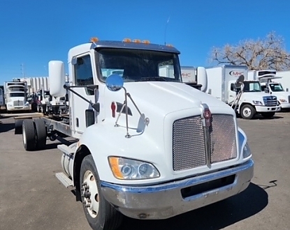 2018 Kenworth T370 33k gvw, NEW 2,500 GAL ALUMINUM