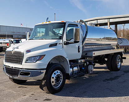 2026 International MV607 NEW 2,500 gallon aluminum 2 comp vac tank new Jetter