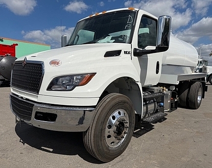 2027 International MV607 NEW 2,500 gal steel vacuum tank NEW B500 Blower