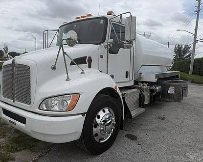 2020 Kenworth T270 NEW 2,500 gal steel new B500 blower, new jetter system