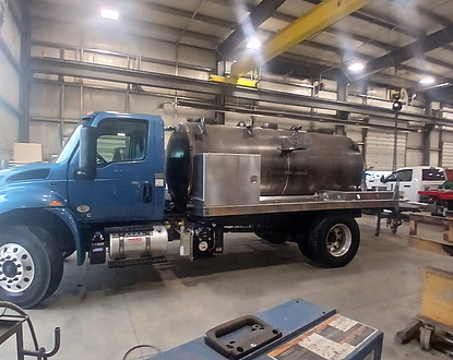 2020 International MV,cummins,allison NEW 2,000 gal steel vacuum tank NEW pump